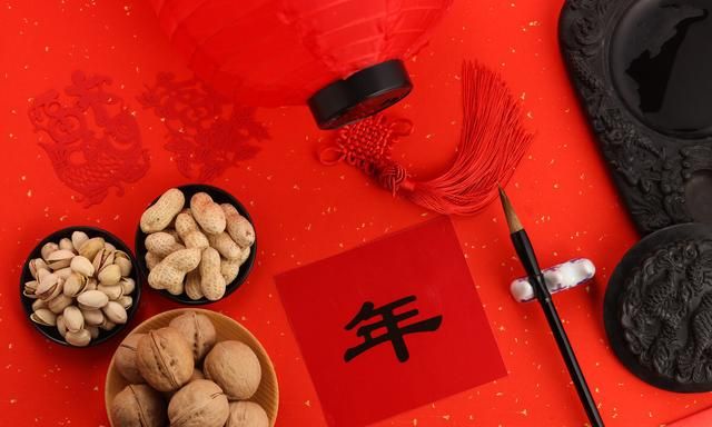 年味不在于热闹与沉寂，不在于距离遥远，家国无恙，哪里都是年