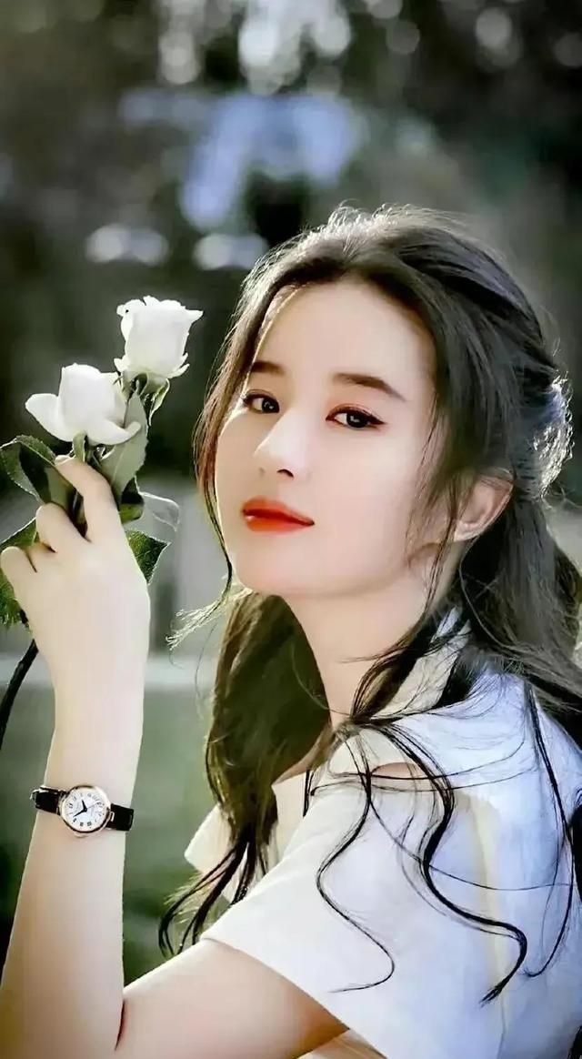 万物随缘生，心静即安，春来花开